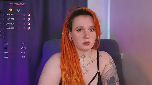 Snapshot of The_Full_Red_Moon chatting on 1, 10, 2025 The Full Red Moon online show from 1, 10, 2025