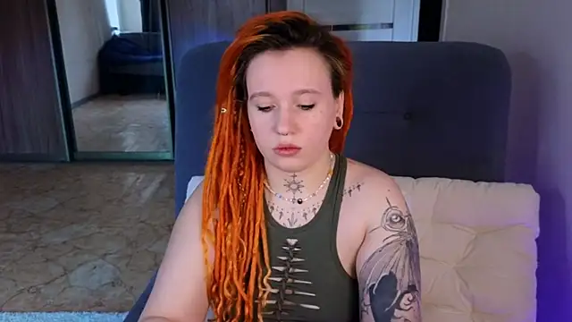 Snapshot of The_Full_Red_Moon chatting on 7, 10, 2025 The Full Red Moon online show from 7, 10, 2025