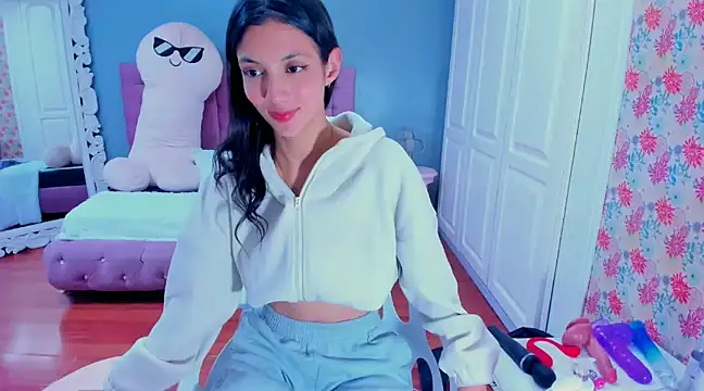 Snapshot of Iris_Stone_ chatting on 17, 1, 2025 Iris Stone online show from 17, 1, 2025