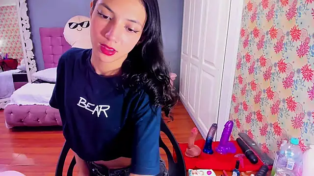 Snapshot of Iris_Stone_ chatting on 3, 3, 2025 Iris Stone online show from 3, 3, 2025