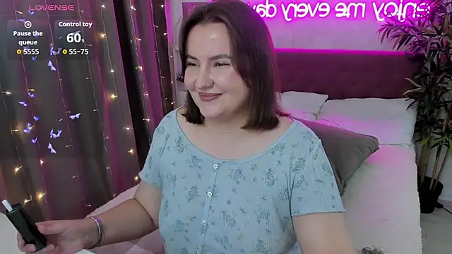 FeralPeach online show from 1, 10, 2025