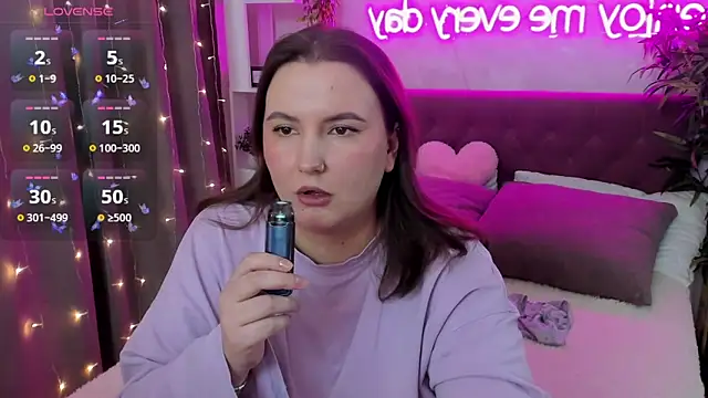 FeralPeach online show from 22, 3, 2026