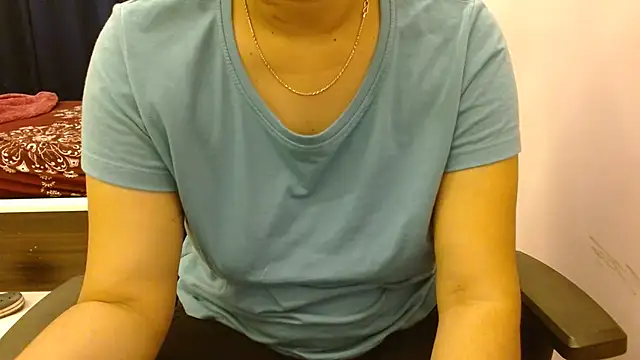 priya  81 online show from 8, 1, 2025