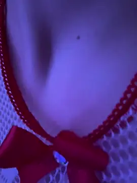 Mia Mayer online show from 22, 2, 2025