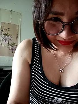 Snapshot of Rose_DiDi chatting on 30, 4, 2026 Rose DiDi online show from 30, 4, 2026