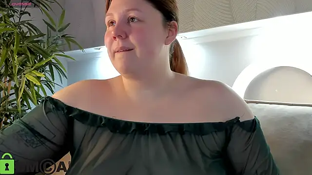 Ruth Oliver online show from 30, 3, 2026