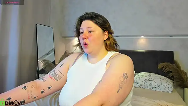 Snapshot of Ruth_Oliver chatting on 3, 7, 2026 Ruth Oliver online show from 3, 7, 2026