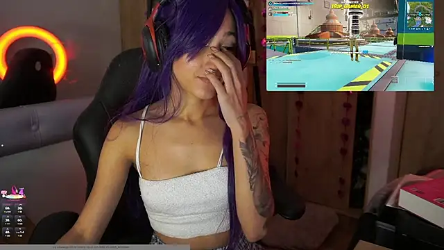 MissKorah online show from 12, 3, 2025