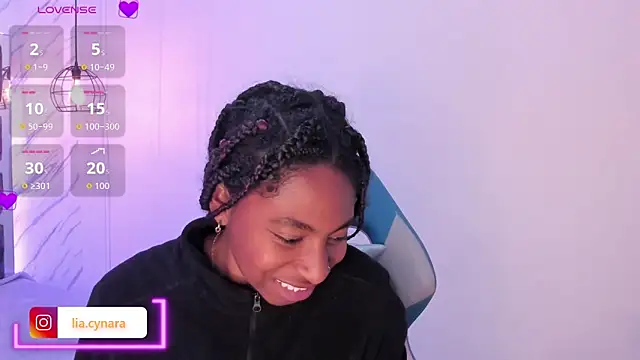 Queen perla  online show from 11, 9, 2025