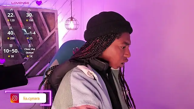 Queen perla  online show from 16, 9, 2025