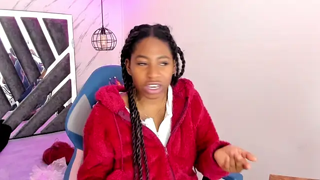 Queen perla  online show from 14, 11, 2025