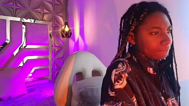 Queen perla  online show from 11, 2, 2026