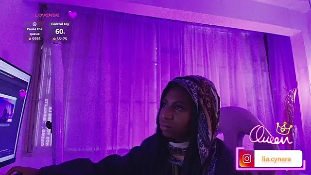 Snapshot of Queen_perla_ chatting on 21, 5, 2026 Queen perla online show from 21, 5, 2026