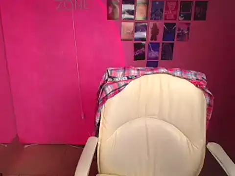 Lissmilf online show from 11, 2, 2026