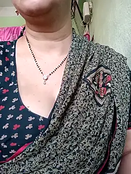 Rosy-B online show from 8, 11, 2025