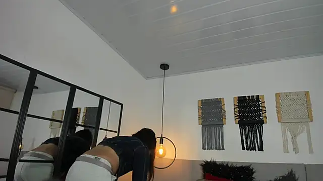 Snapshot of Sweet_camille chatting on 20, 2, 2026 Sweet camille online show from 20, 2, 2026