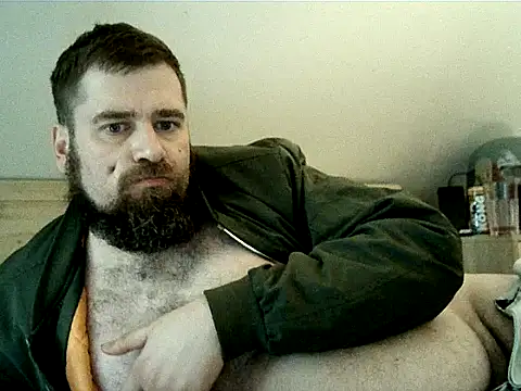 machobear87 online show from 28, 2, 2026