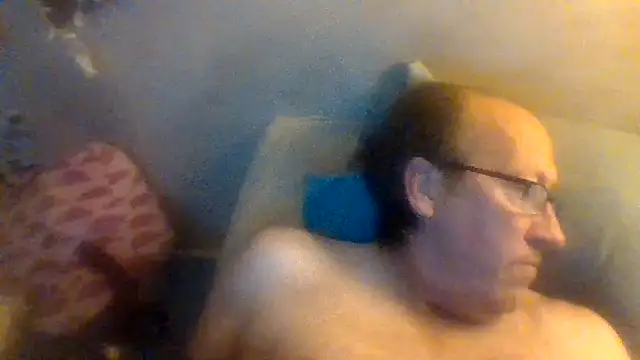 Snapshot of hornyrich69 chatting on 19, 12, 2024 hornyrich69 online show from 19, 12, 2024