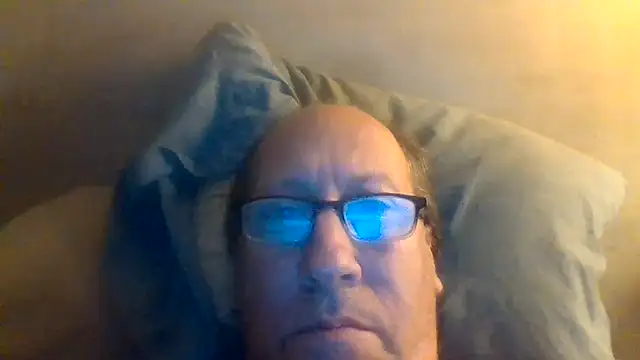 Snapshot of hornyrich69 chatting on 2, 1, 2025 hornyrich69 online show from 2, 1, 2025