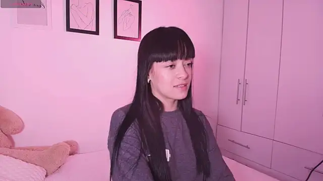 DannaHyde online show from 24, 11, 2025