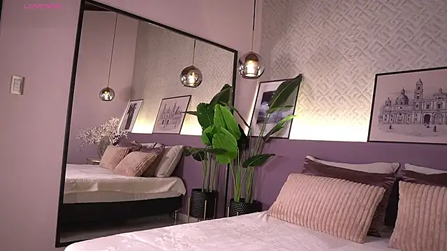 IzzyWild online show from 28, 3, 2026