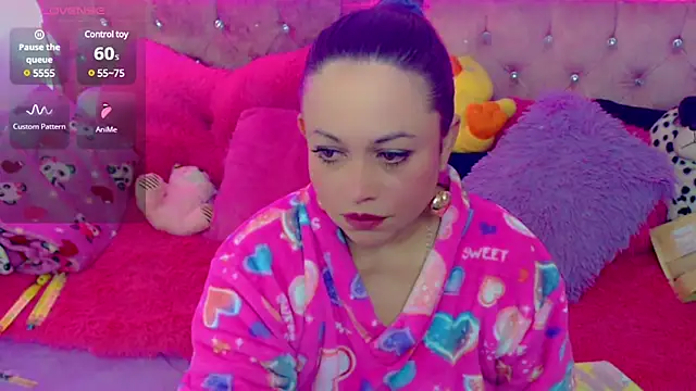 Snapshot of martina_bk chatting on 25, 1, 2025 martina bk online show from 25, 1, 2025