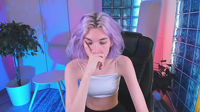 Snapshot of Mia_Cheers chatting on 14, 9, 2025 Mia Cheers online show from 14, 9, 2025