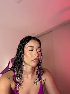 Hips hannah online show from 27, 2, 2026