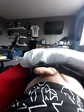 Snapshot of joel43278 chatting on 2, 1, 2025 joel43278 online show from 2, 1, 2025