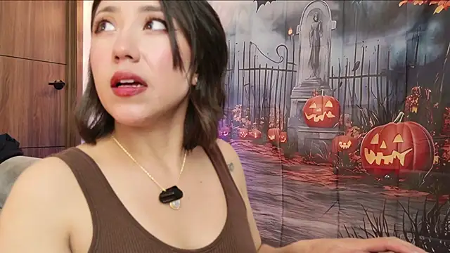 Hot Couple666 online show from 23, 10, 2025