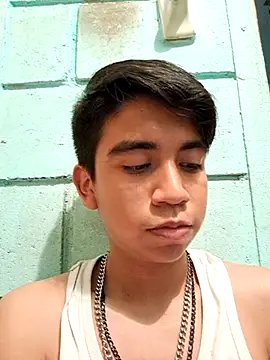 ElGiyuu25 online show from 5, 2, 2026