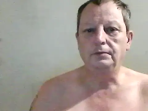 Snapshot of chubbybear2cum chatting on 9, 12, 2024 chubbybear2cum online show from 9, 12, 2024
