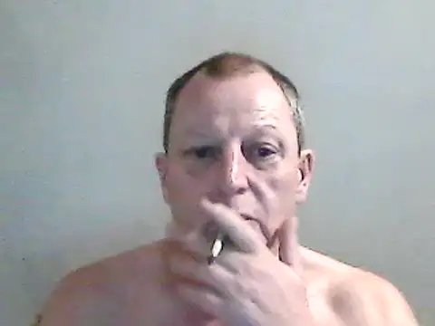 Snapshot of chubbybear2cum chatting on 22, 12, 2024 chubbybear2cum online show from 22, 12, 2024