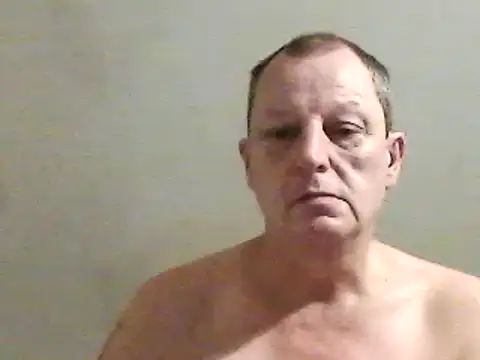 Snapshot of chubbybear2cum chatting on 24, 12, 2024 chubbybear2cum online show from 24, 12, 2024