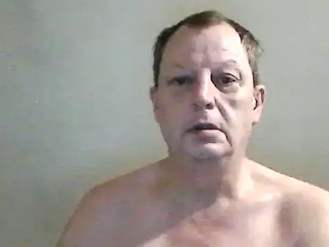 Snapshot of chubbybear2cum chatting on 3, 2, 2025 chubbybear2cum online show from 3, 2, 2025