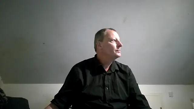 Snapshot of chubbybear2cum chatting on 10, 6, 2026 chubbybear2cum online show from 10, 6, 2026