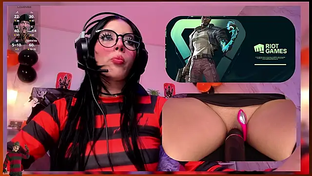 Snapshot of SweetieCloe_ chatting on 1, 11, 2025 SweetieCloe online show from 1, 11, 2025