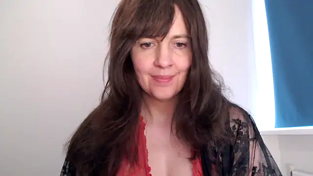 Snapshot of Ella_Next_Door chatting on 24, 2, 2026 Ella Next Door online show from 24, 2, 2026