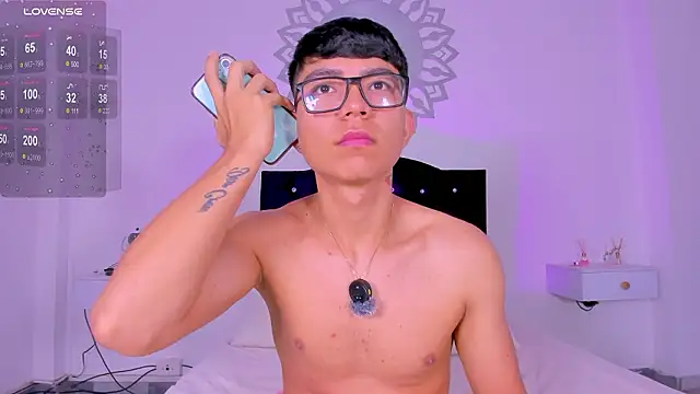 CodyTwink online show from 27, 3, 2026