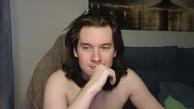 Snapshot of MoreRealAlex chatting on 29, 4, 2026 MoreRealAlex online show from 29, 4, 2026