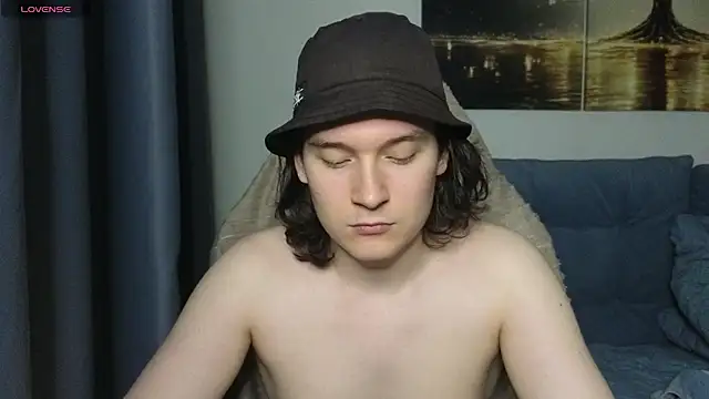 Snapshot of MoreRealAlex chatting on 2, 7, 2026 MoreRealAlex online show from 2, 7, 2026