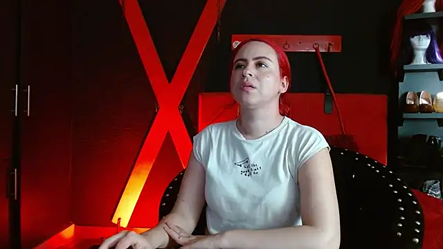 Naty slavedoll online show from 2, 3, 2025