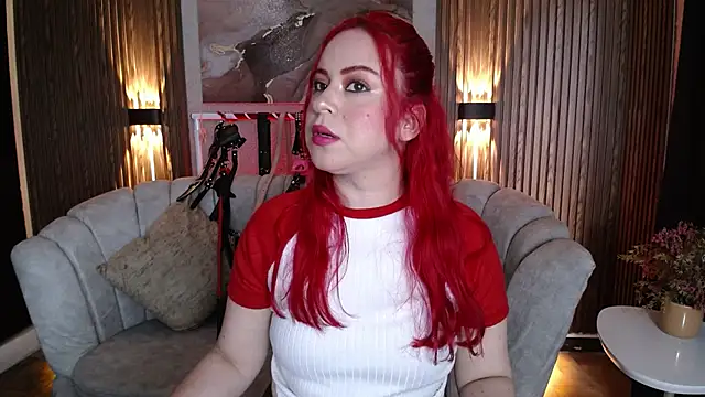 Snapshot of Naty_slavedoll chatting on 5, 6, 2026 Naty slavedoll online show from 5, 6, 2026