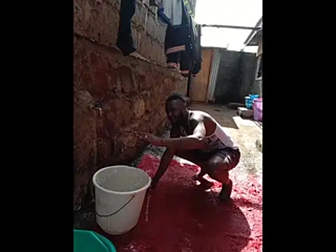 Freaky Vannahs online show from 7, 11, 2025