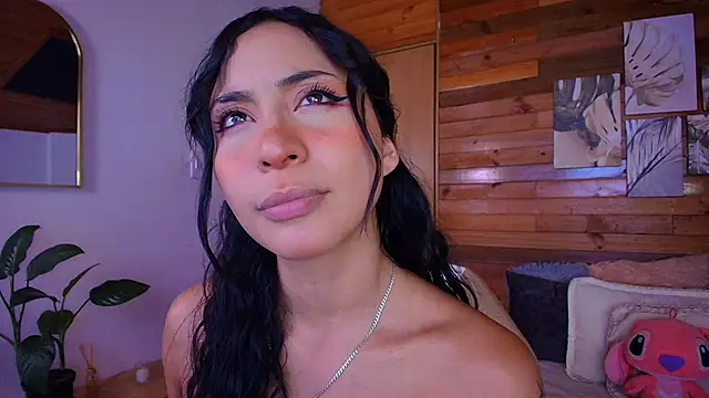 Snapshot of amber_curly chatting on 13, 5, 2026 amber curly online show from 13, 5, 2026