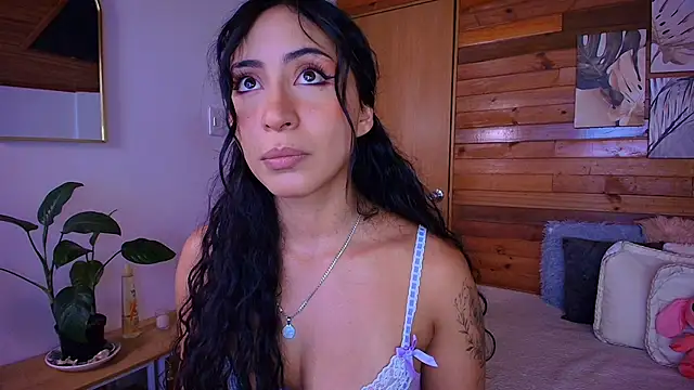Snapshot of amber_curly chatting on 22, 5, 2026 amber curly online show from 22, 5, 2026