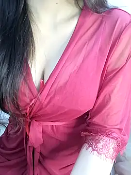 Snapshot of _Linez_ chatting on 14, 11, 2025 Linez online show from 14, 11, 2025