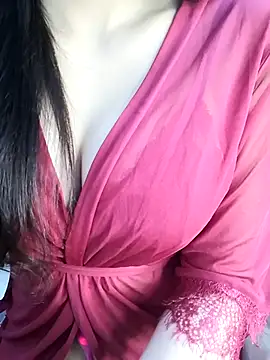 Snapshot of _Linez_ chatting on 29, 11, 2025 Linez online show from 29, 11, 2025