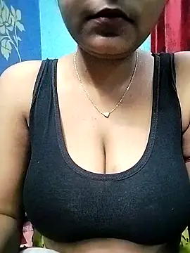 Nancy-22 online show from 27, 2, 2025