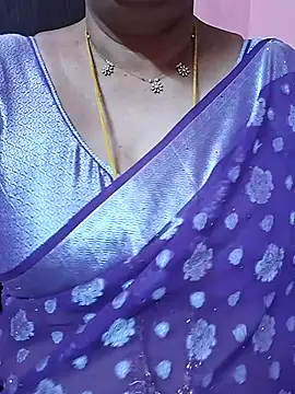 Snapshot of ananya956 chatting on 17, 7, 2026 ananya956 online show from 17, 7, 2026